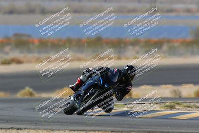 media/Apr-10-2022-SoCal Trackdays (Sun) [[f104b12566]]/Turn 14 (10am)/